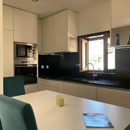 Casa Do Cruzeiro Holiday home Santo Adriao