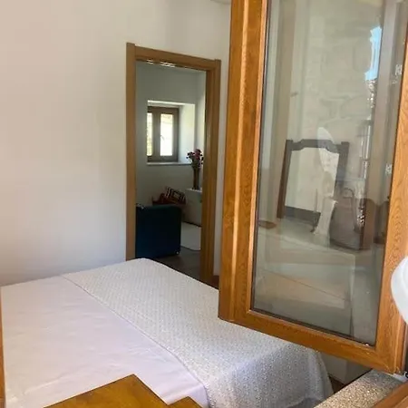 Casa Do Cruzeiro Holiday home *