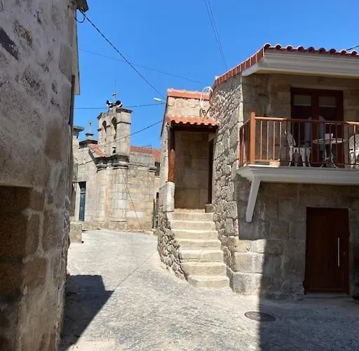 Casa Do Cruzeiro Dom wakacyjny Santo Adriao