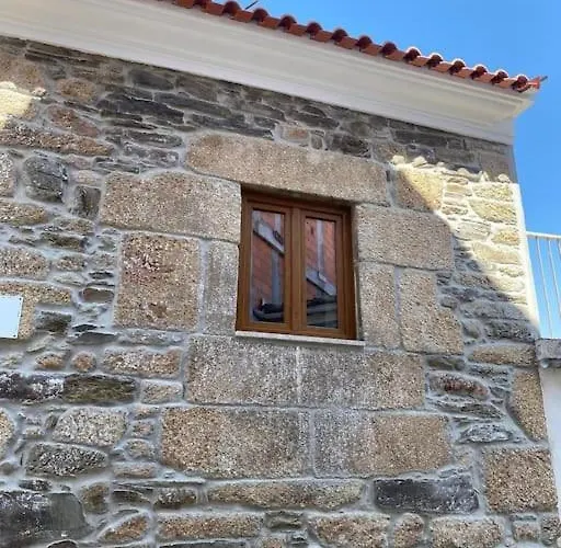 Casa Do Cruzeiro * Santo Adriao